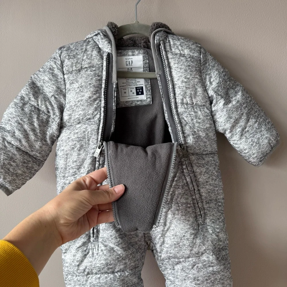 Gap Baby Gray Fleece Lined Puffer Footed Pram Bunting Outerwear‎ Suit 0-6 months
